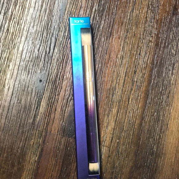 tarte double ended concealer brush